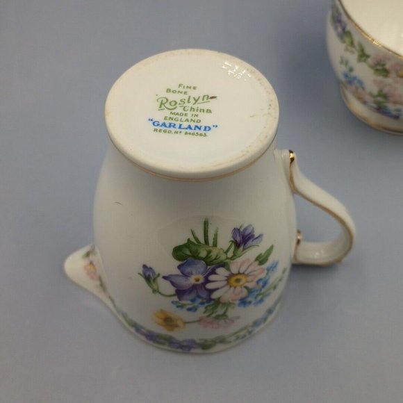 Roslyn Garland Creamer & Sugar Vintage Bone China 1940s England - Picture 5 of 8